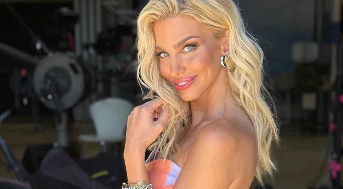 Τα "naked nails" της Βάλιας Χατζηθεοδώρου είναι η νέα τάση στο μανικιούρ για φυσικά και περιποιημένα νύχια