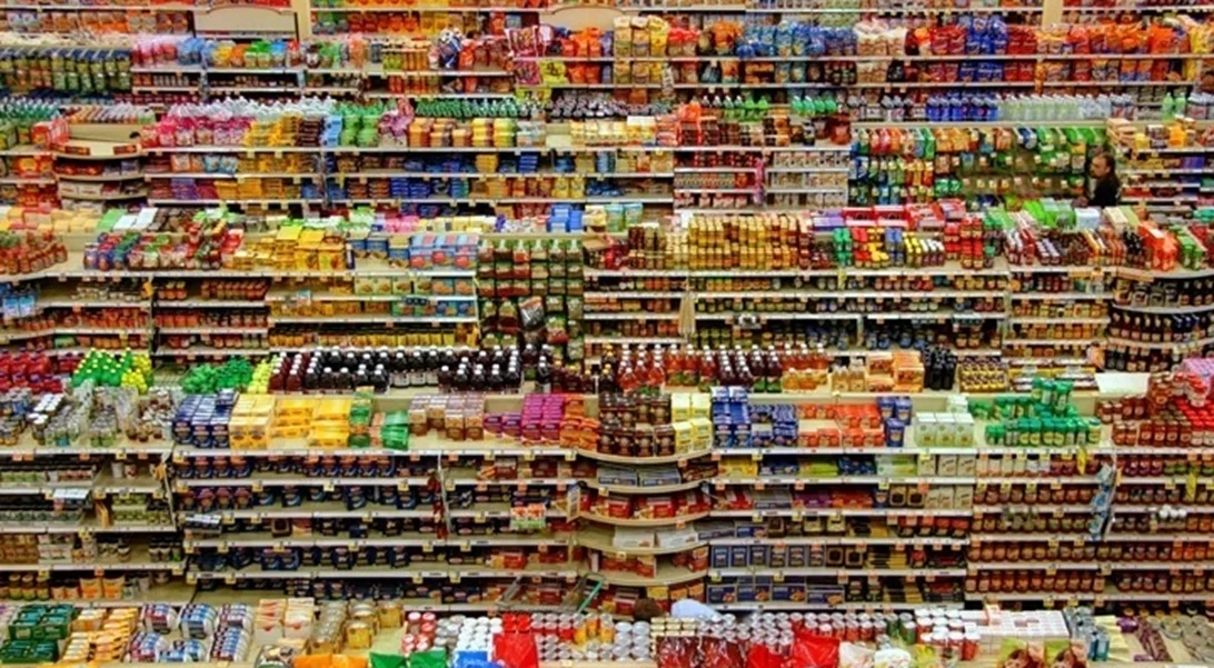 Απειλή για τη δημόσια υγεία η παγκόσμια αύξηση στην κατανάλωση υπερεπεξεργασμένων τροφίμων