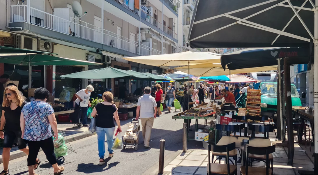 Τέλος η απαγόρευση νυχτερινής κυκλοφορίας και τα self test για εμβολιασμένους | Τι ισχύει από σήμερα