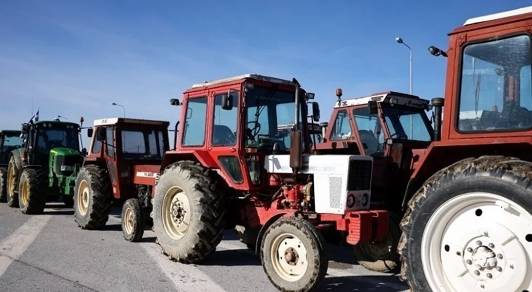 Αναστολή κινητοποιήσεων στα τελωνεία Ευζώνων και Νίκης - Αποκλεισμός στον Προμαχώνα