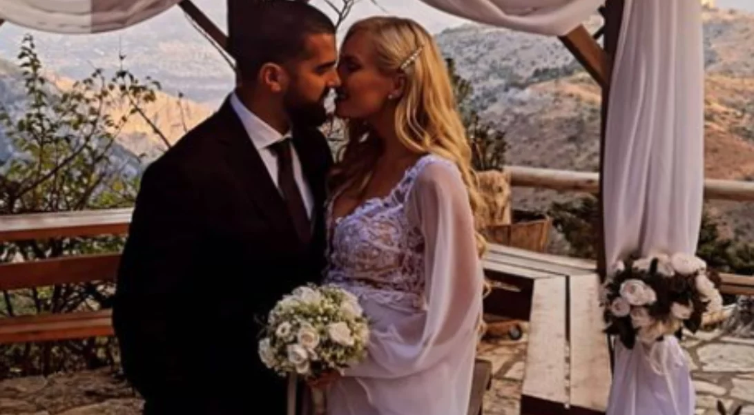 Tζούλια Νόβα | Αποκαλύπτει πόσα κιλά έχει πάρει στον έβδομο μήνα της εγκυμοσύνης της (vid)