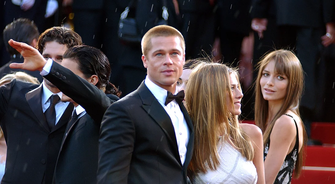 Όλοι έχουμε υπάρξει λίγο "parasocial" στη ζωή μας | Κυρίες και κύριοι, αυτή είναι η λέξη της χρονιάς για το 2025