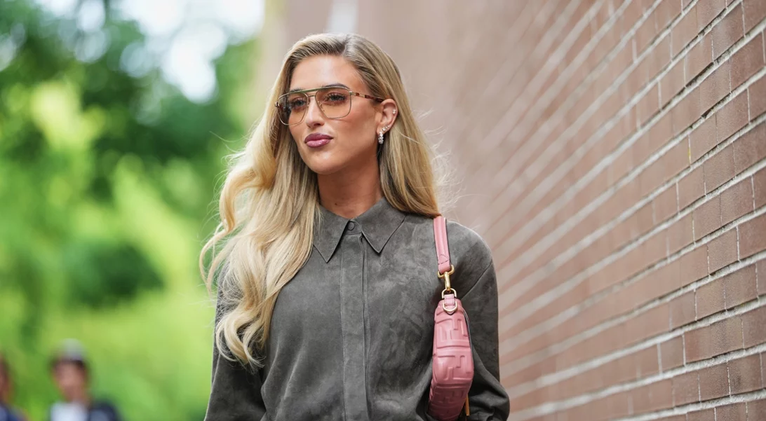 Χρώμα με διάρκεια και λάμψη | Η νέα εποχή στη βαφή μαλλιών