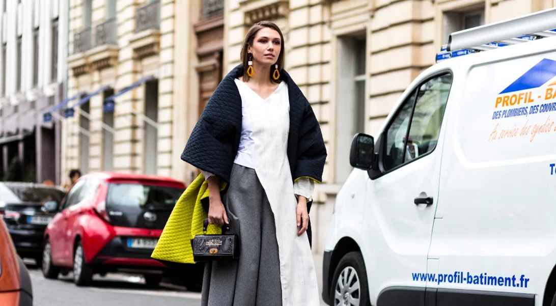 Πέντε κομμάτια που δεν λείπουν ποτέ από την γκαρνταρόμπα μίας κομψής Γαλλίδας άνω των 50