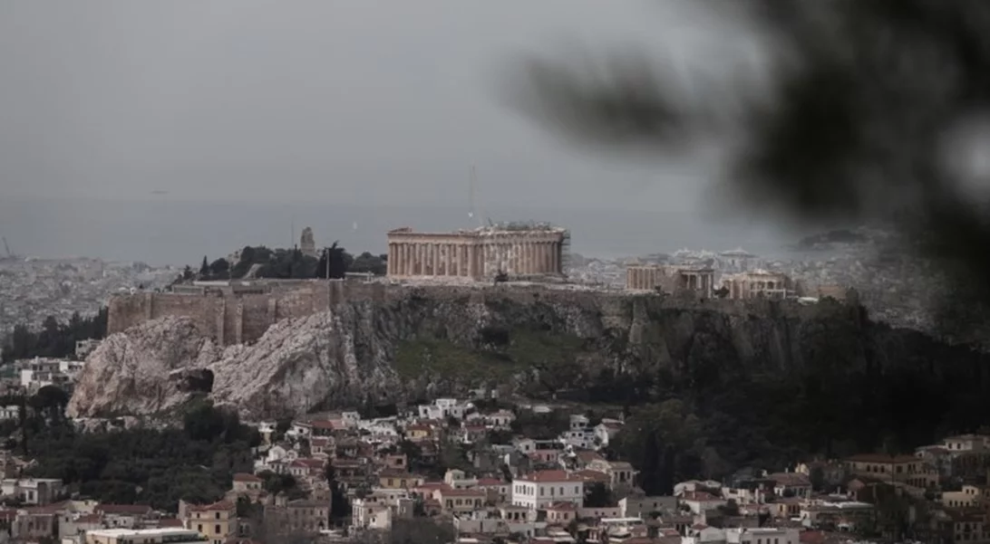 Καιρός: Επιδείνωση σήμερα με βροχές και καταιγίδες - Πού θα χτυπήσει η κακοκαιρία εξπρές