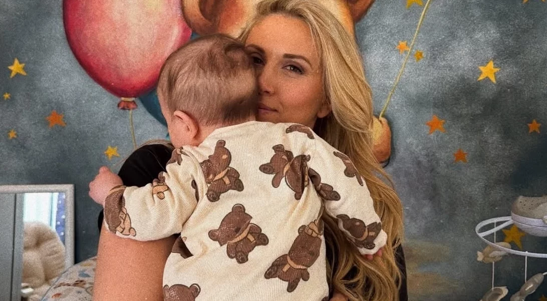 Early birds | Το πρωινό παιχνίδι της Φωτεινής Πετρογιάννη με το μωράκι της