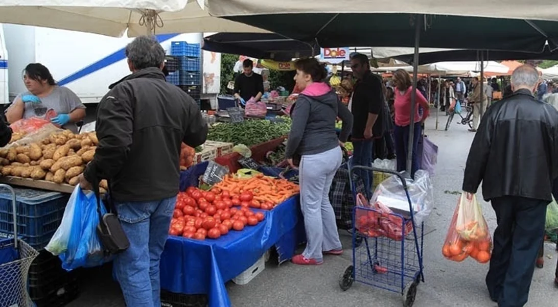 Πανελλαδική απεργία επ’ αόριστον στις λαϊκές αγορές από τις 7 Ιανουαρίου