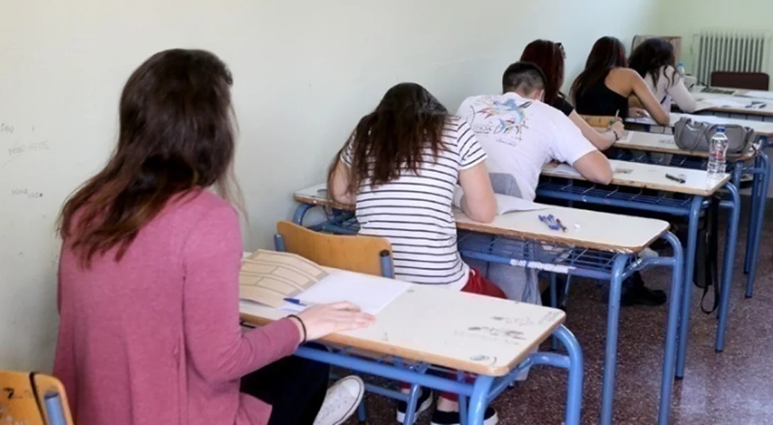 Πάτρα | Απόφοιτοι λυκείων που συγκέντρωσαν περισσότερα από 19.000 μόρια ο καθένας, μιλούν στο ΑΠΕ - ΜΠΕ για την επιτυχία τους στις πανελλαδικές