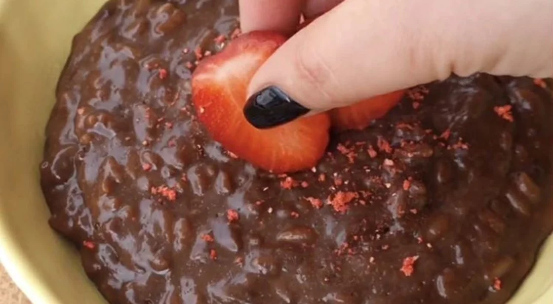 Ξεκινάει η νηστεία του Δεκαπενταύγουστου: Νηστίσιμο, σοκολατένιο ρυζόγαλο χωρίς ζάχαρη