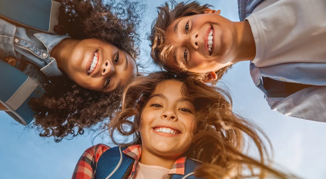 Το "Μαζί για το Παιδί" σε συνεργασία με την Μπάρμπα Στάθης στηρίζουν ευάλωτα παιδιά