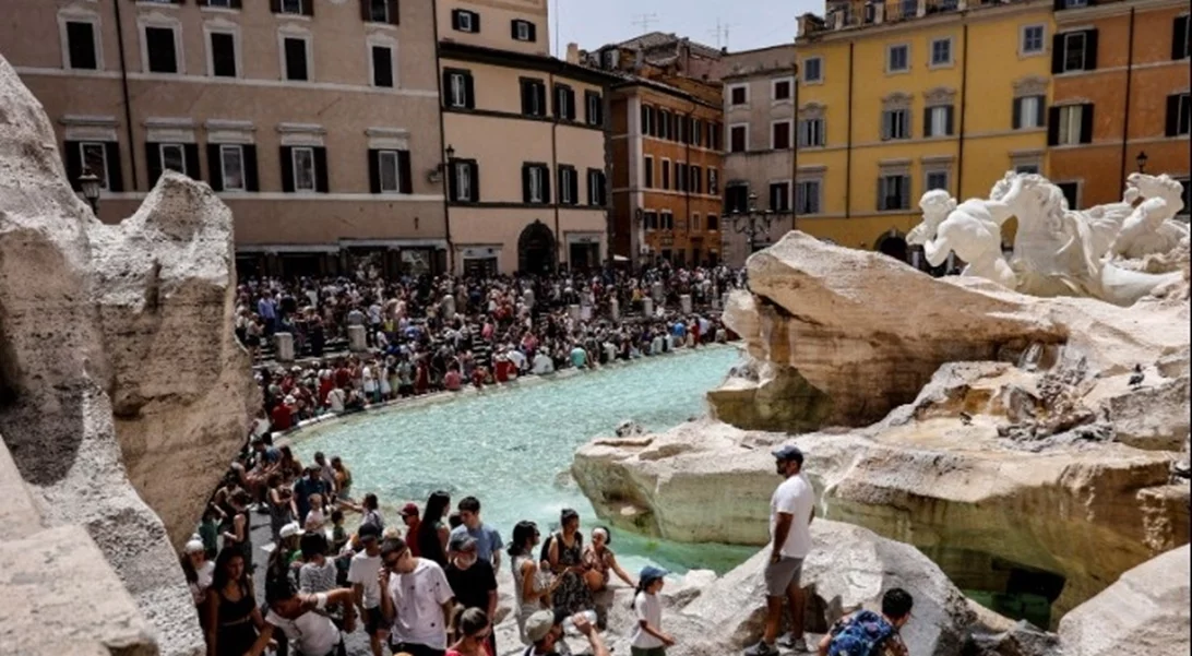 Είσοδος για τους τουρίστες στη Φοντάνα ντι Τρέβι;