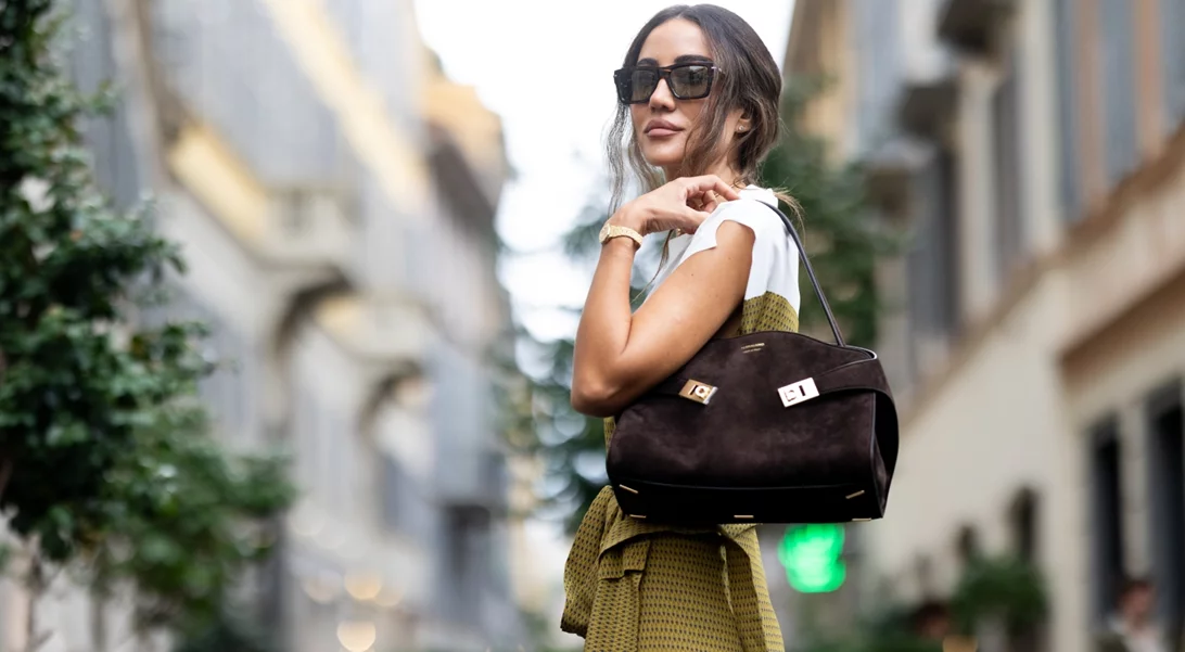 Lip Basting | Το viral hack των δερματολόγων στη Νέα Υόρκη για βελούδινα χείλη - που όντως δουλεύει