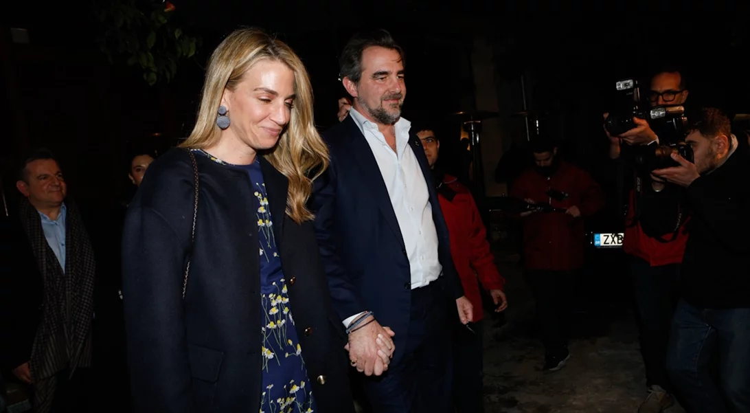 Στην Πάτμο η Χρυσή Βαρδινογιάννη | Μαζί με τον Νικόλαο Ντε Γκρες σε υπαίθρια συναυλία