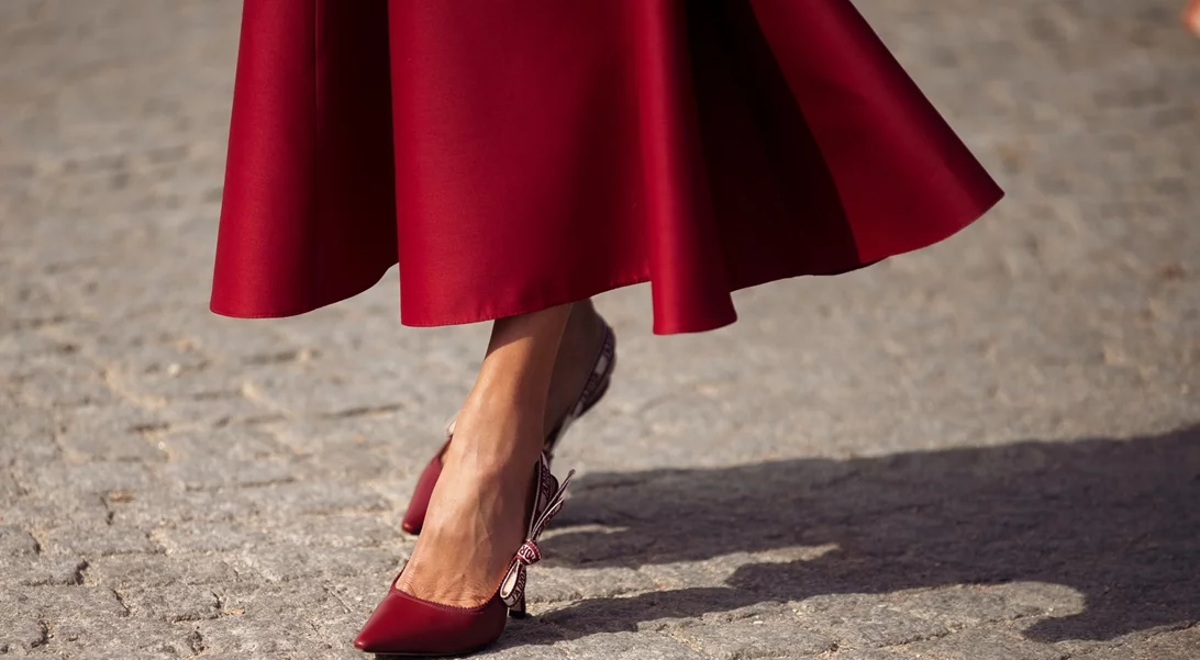 5 slingback γόβες έως 30 ευρώ από την Bershka που θα βάλεις στο επόμενο ραντεβού σου