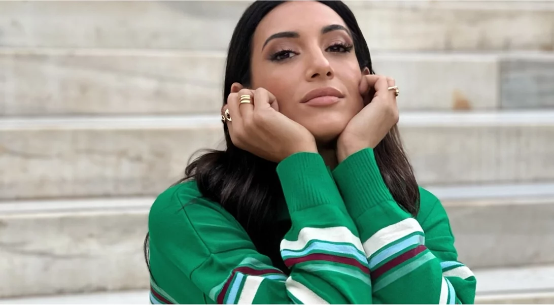 Ευγενία Σαμαρά | "4 χρόνια χωρίς εσένα κι όμως ανθίζεις μέσα μου κάθε μέρα όλο και πιο πολύ"