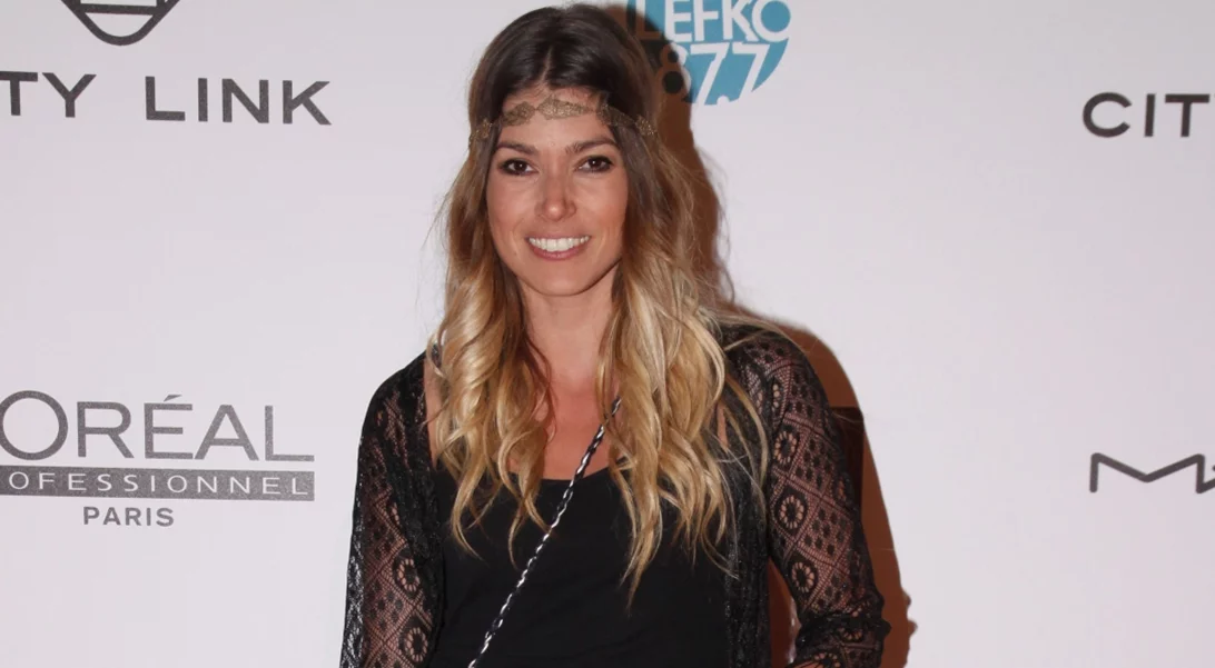 Φεστιβάλ Βενετίας  | Η εμφάνιση με αέρα Hollywood της Βάσιας Κωσταρά στο κόκκινο χαλί