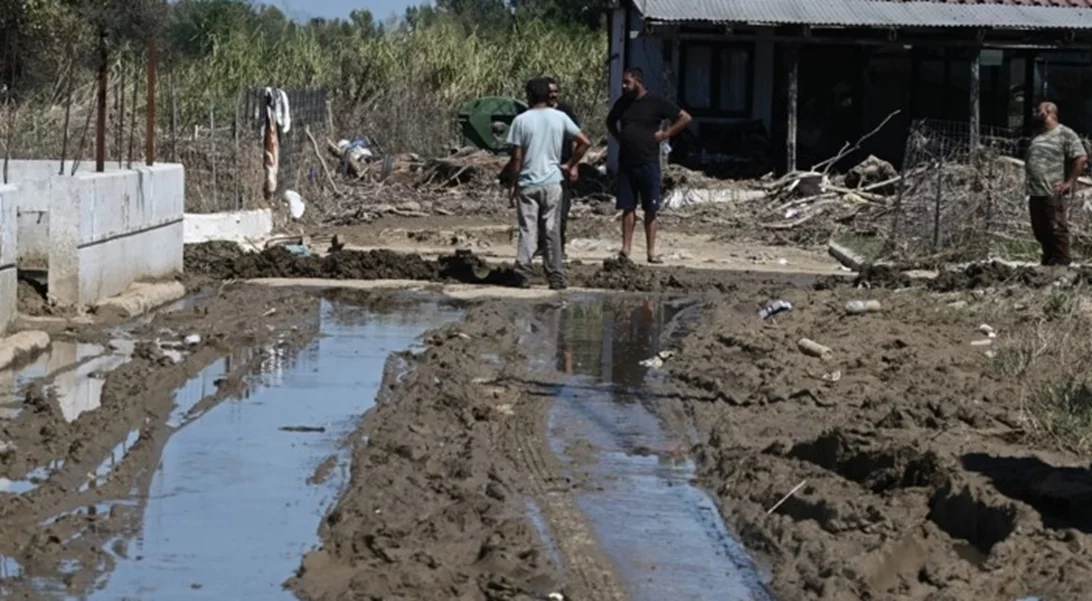 Θεσσαλία | Σε υγειονομική βόμβα μετατράπηκε με τις πλημμύρες όλη η περιοχή