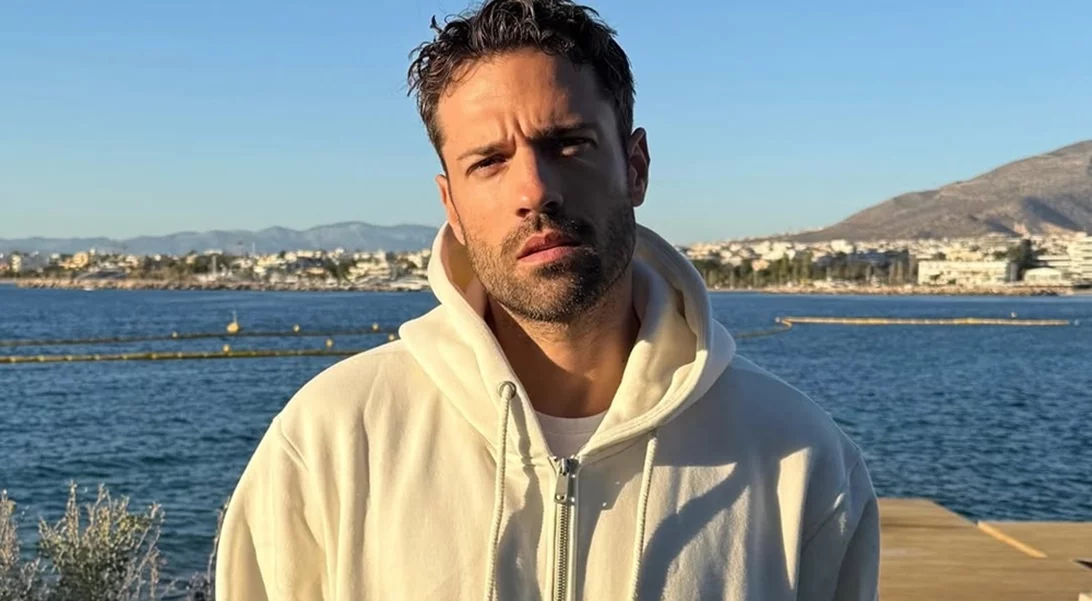 Κωνσταντίνος Αργυρός | Η selfie με μαύρο αμάνικο φανελάκι σε γυμναστήριο στη Νέα Υόρκη