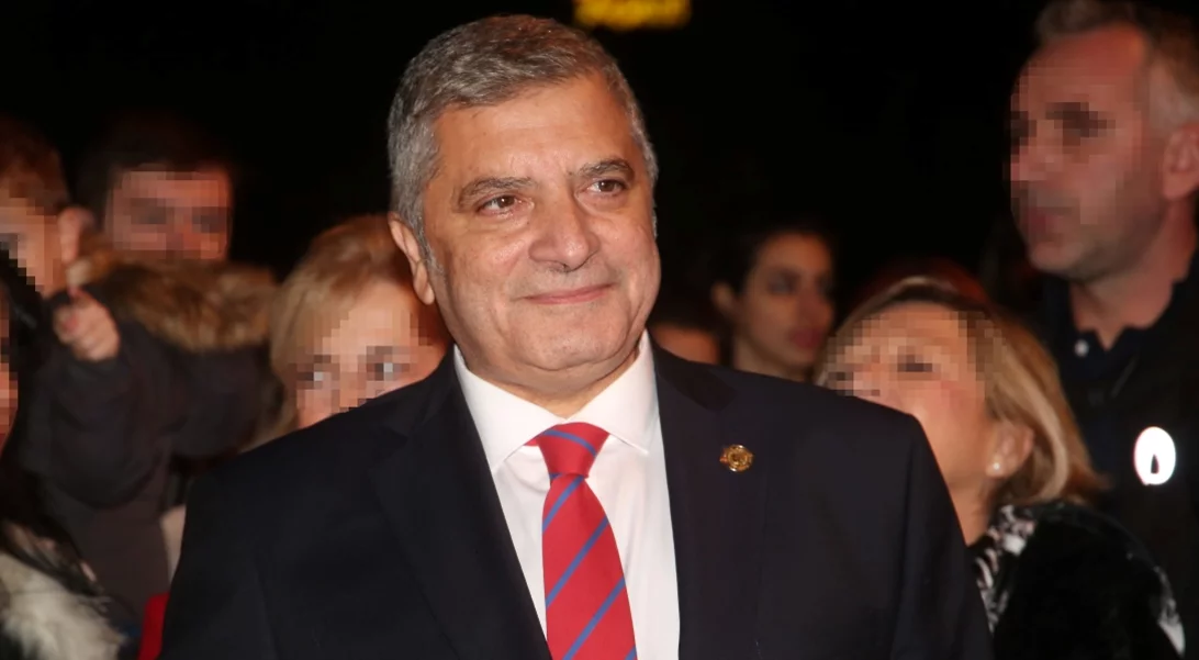 Γιώργος Πατούλης | Το σπάνιο κλικ από το νέο του σπίτι