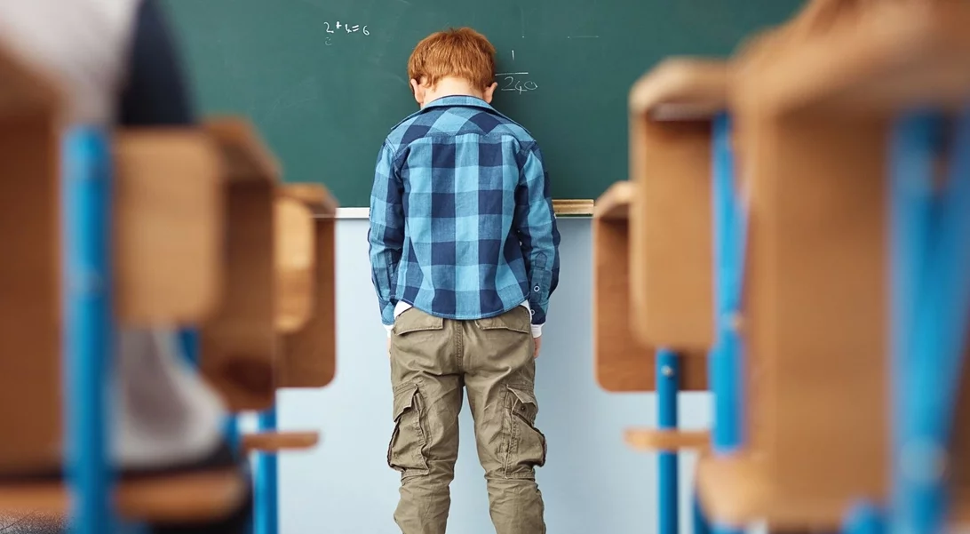 Τι δυσκολεύει τους δασκάλους στα παιδιά που μεγαλώνουν με gentle parenting;