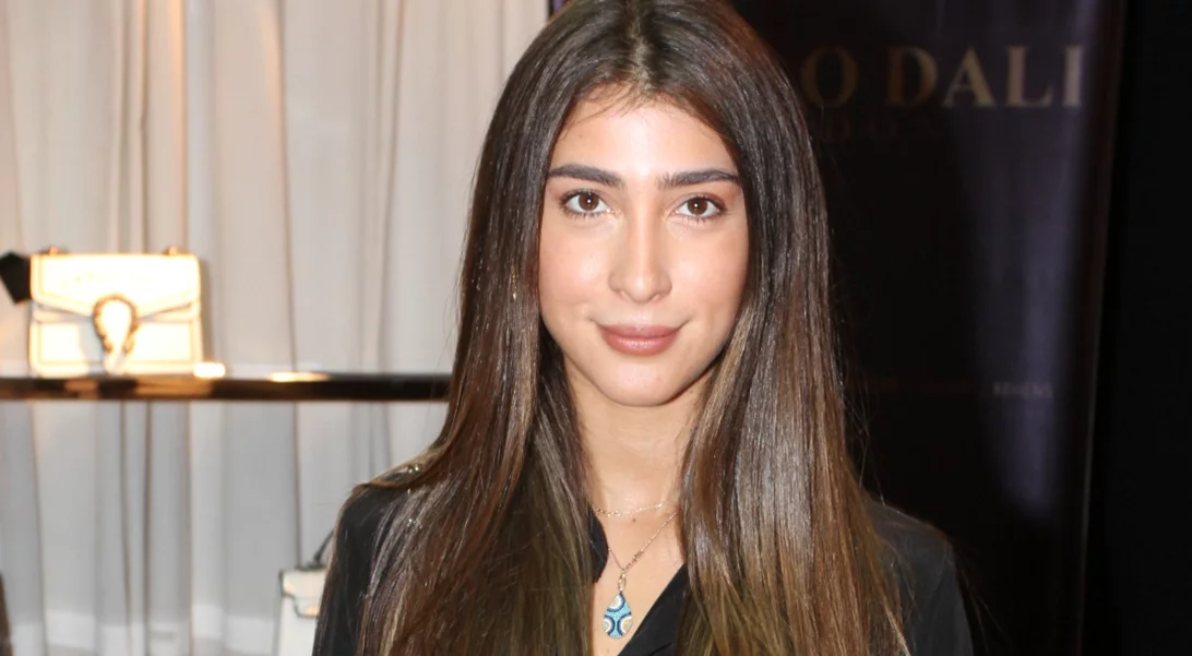 Χριστιάνα Μπέτα | Στη Μύκονο πιο μαυρισμένη από ποτέ με γοητευτικό συνοδό