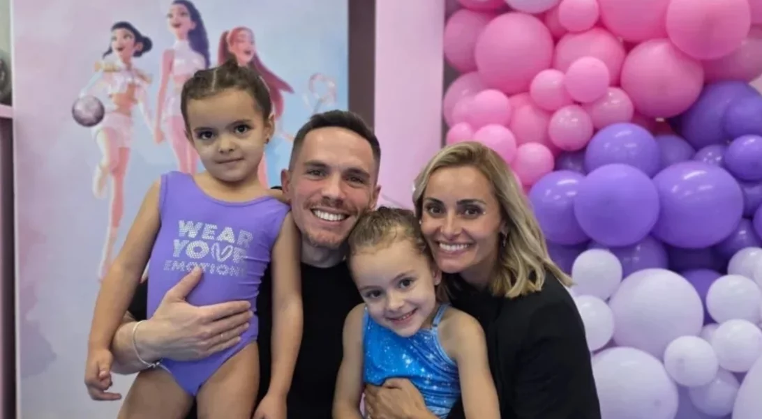 Σοφία Πετρούνια | Τα τρυφερά λόγια του ολυμπιονίκη μπαμπά της και η εντυπωσιακή τούρτα για τα γενέθλιά της