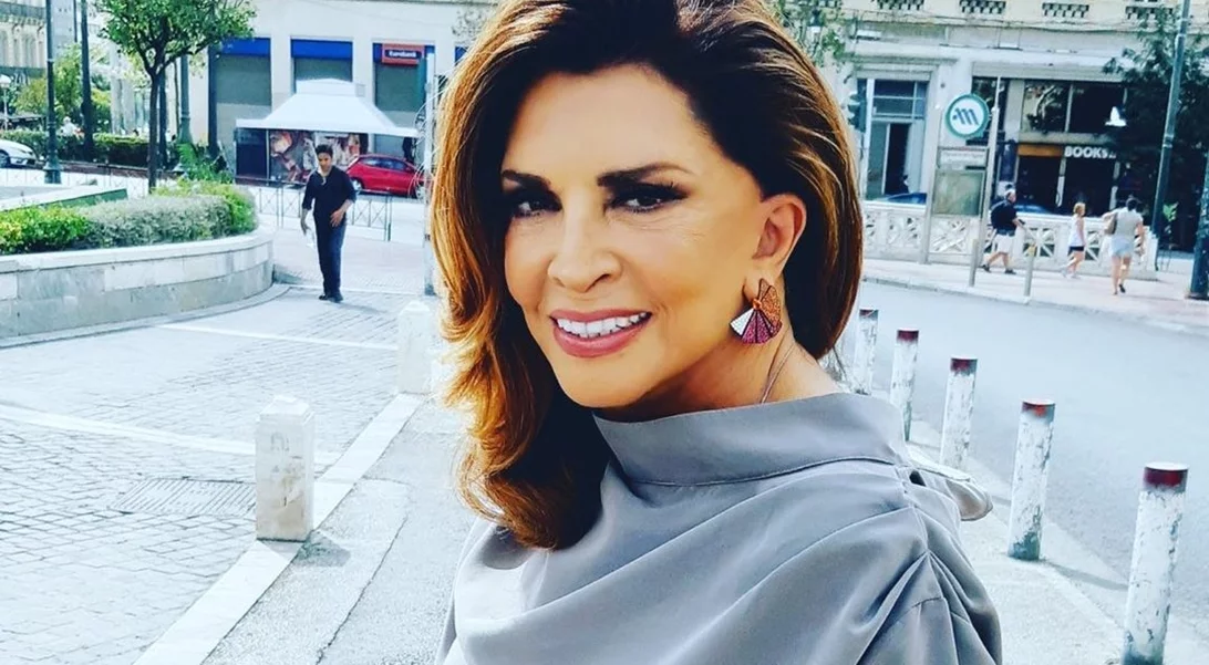 H Μιμή Ντενίση με νέο χρώμα μαλλιών στο Ηρώδειο