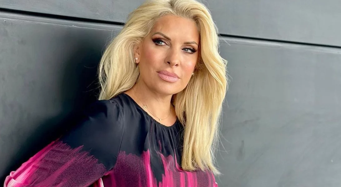 Η Ελένη Μενεγάκη σε μία σπάνια εξομολόγηση για το διαζύγιο της: "Μην κάνουμε τόσο πολύ τους πολιτισμένους"