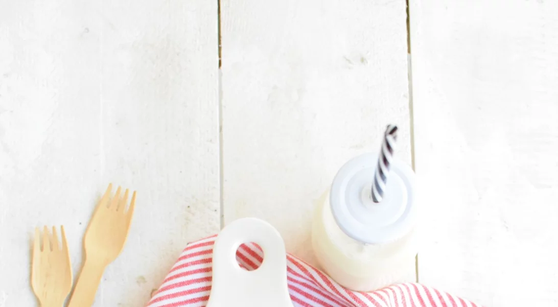 Συνταγή για μπισκότα red velvet | Αφράτο και πεντανόστιμο συνοδευτικό για τον καφέ σου