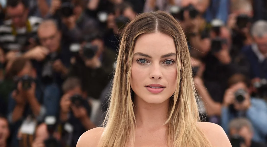 5 + 1 χτενίσματα που καμουφλάρουν τέλεια τις ρίζες