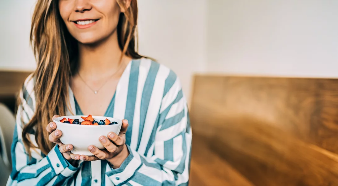 Διατροφή στην εγκυμοσύνη | Οι τροφές που χρειάζεσαι, πόσο βάρος να πάρεις, τα απαραίτητα θρεπτικά στοιχεία
