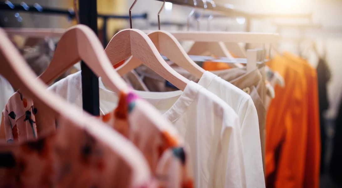 Πώς να οργανώσεις τη ντουλάπα και τα αξεσουάρ σου