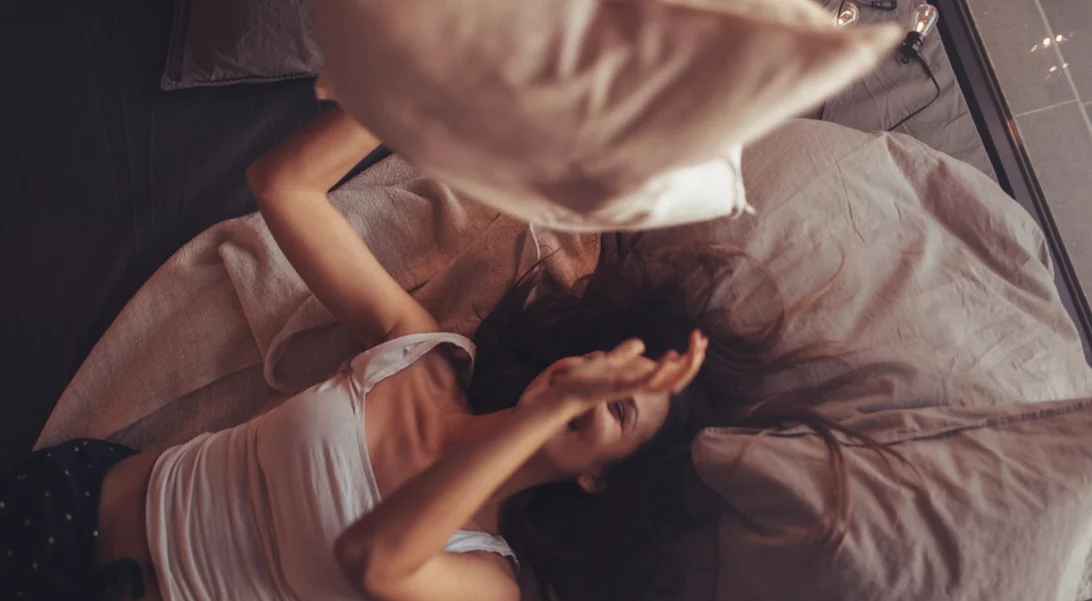 Ανακάλυψε τη σωστή βραδινή ρουτίνα για τoν τύπο της επιδερμίδας σου