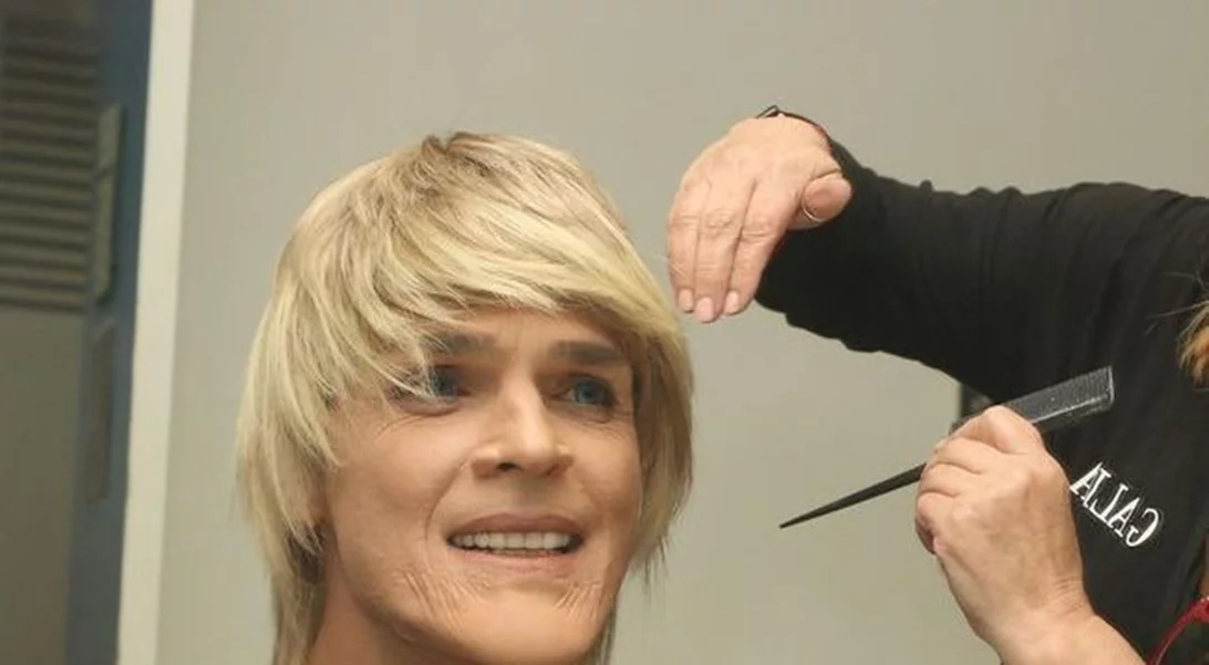 Your Face Sounds Familiar:  Βackstage φωτογραφίες από τις μεταμφιέσεις των παικτών