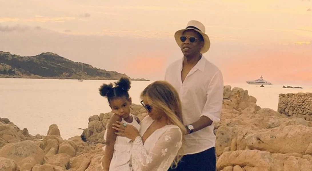 Hot Mama: Οι πιο κομψές celebrity μαμάδες δίνουν tips επιτυχίας και στυλ!