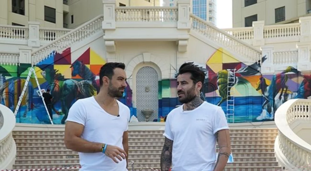 World Party: Στο «χαλιφάτο της χλιδής»!