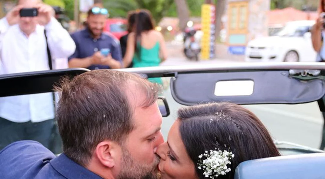 Μαρίνα Ασλάνογλου – Δημοσθένης Πέππας: Δείτε όλο το γαμήλιο άλμπουμ