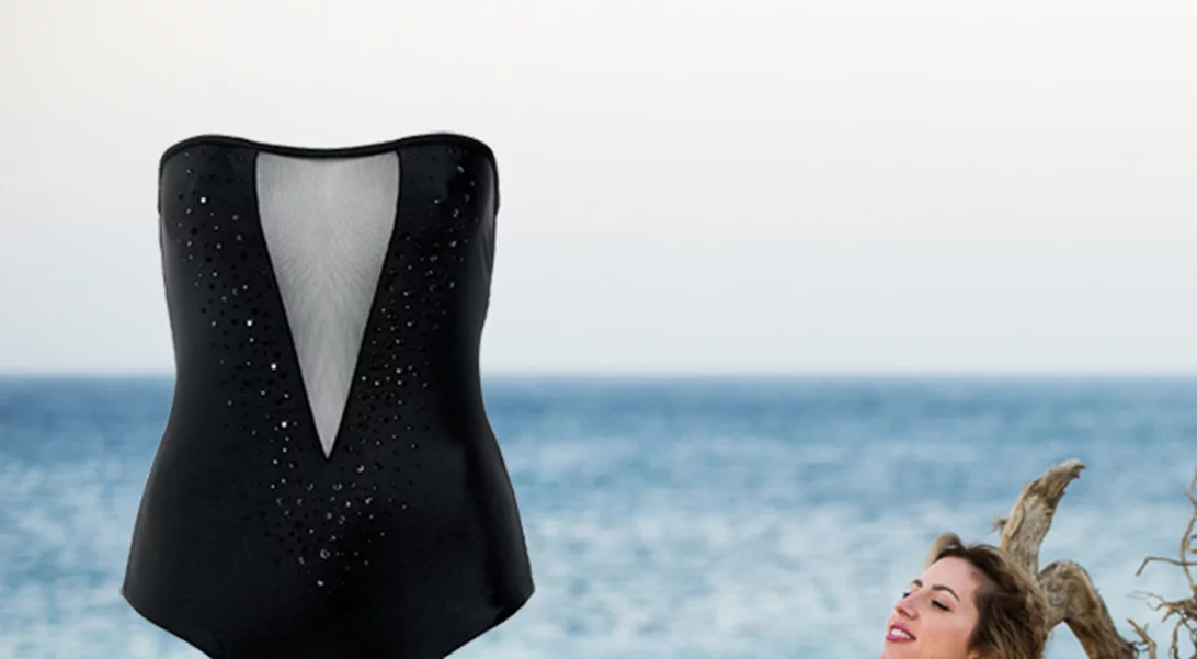 8 fashion bloggers αποκαλύπτουν το αγαπημένο τους μαγιό!