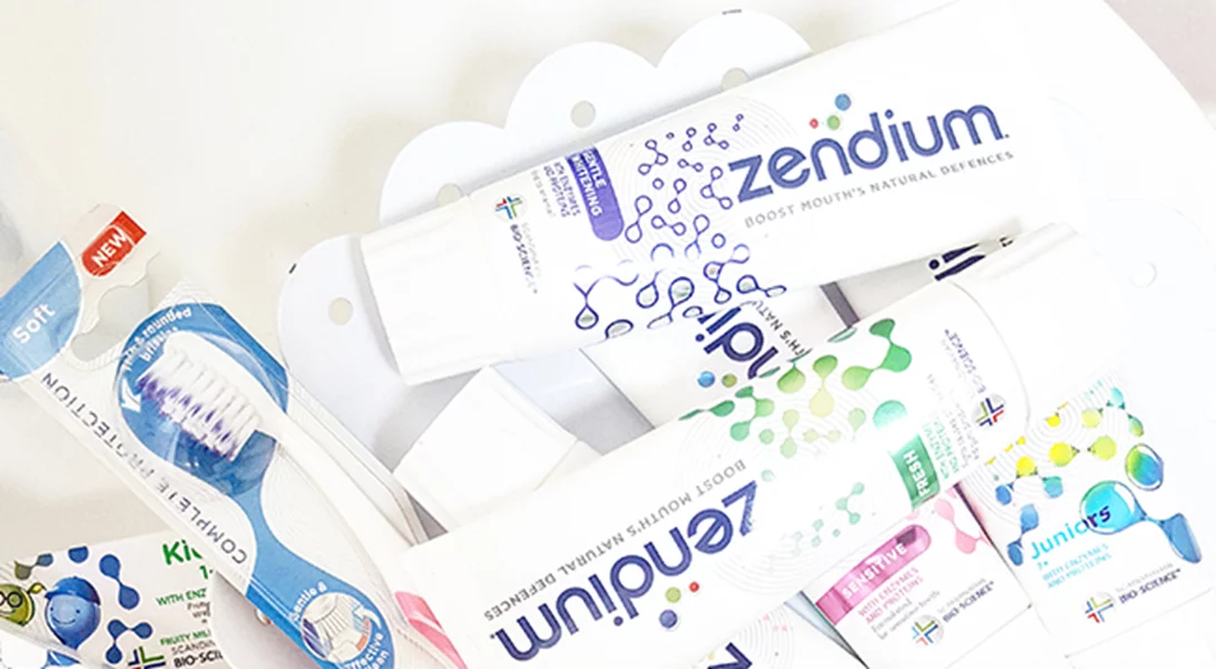 Miss Chic: Αυτή είναι η οδοντόκρεμα που σέβεται το στόμα μου!