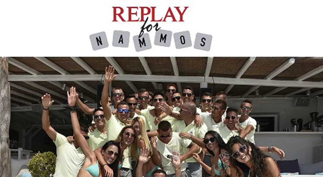 Το Nammos Mykonos ντύνεται Replay