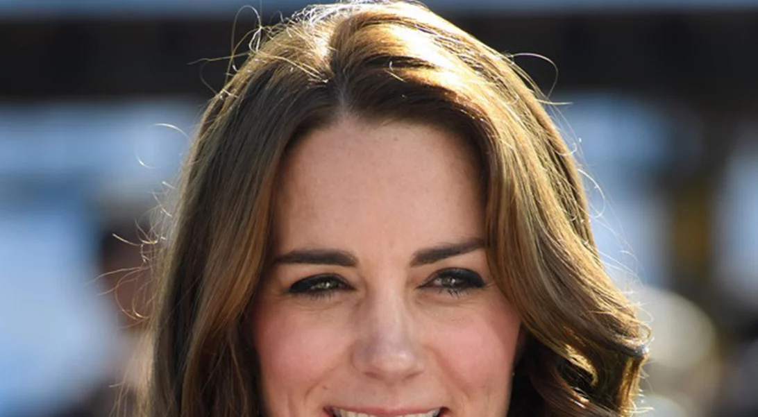 Τι συμβαίνει τελικά με το εντελώς απρόσμενο beauty μυστικό της Kate Middleton για λαμπερή επιδερμίδα;