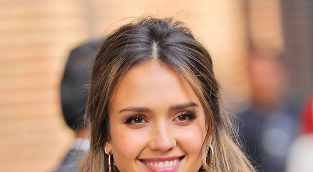 Τα 5+1 cool χτενίσματα γι' αυτές τις ημέρες