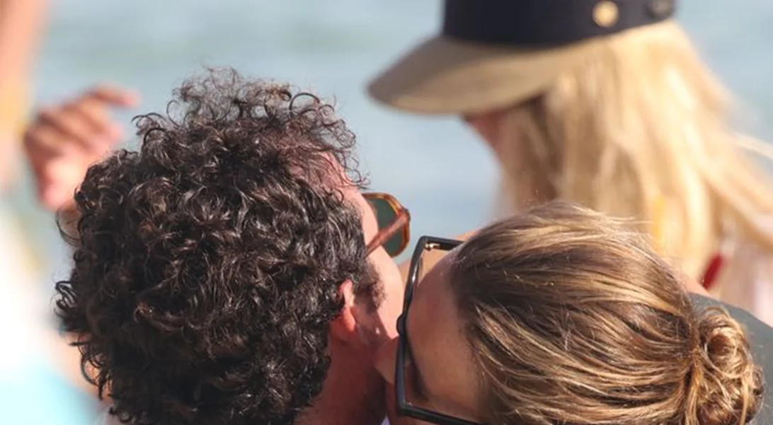 Βίκυ Καγιά – Ηλίας Κρασσάς: Ερωτευμένοι στη Μύκονο