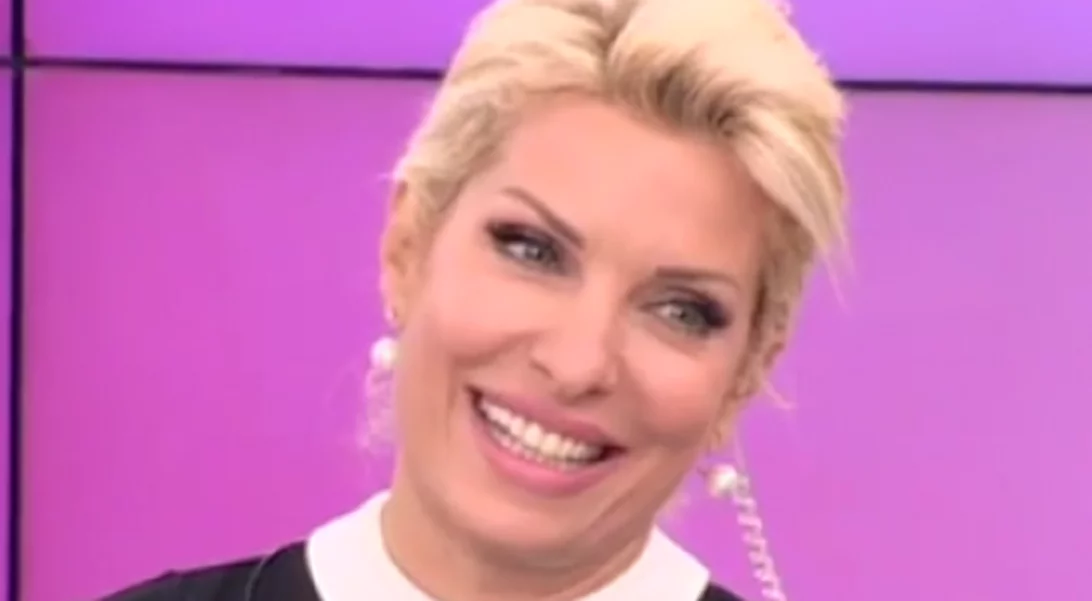 Ελένη Μενεγάκη: Έτσι περνά το Σαββατοκύριακό της (φωτογραφίες)