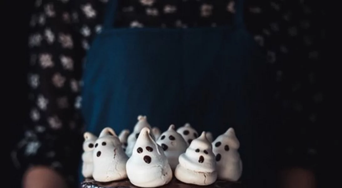 Bloggers του κόσμου: Γιορτάζουμε το Halloween με τα κορίτσια του Oh My Deer blog