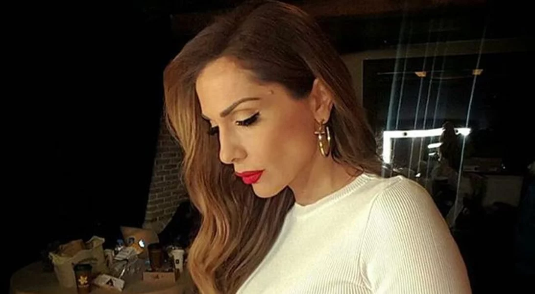 Δέσποινα Βανδή: Πιο σέξι από ποτέ στα γυρίσματα του Rising Star