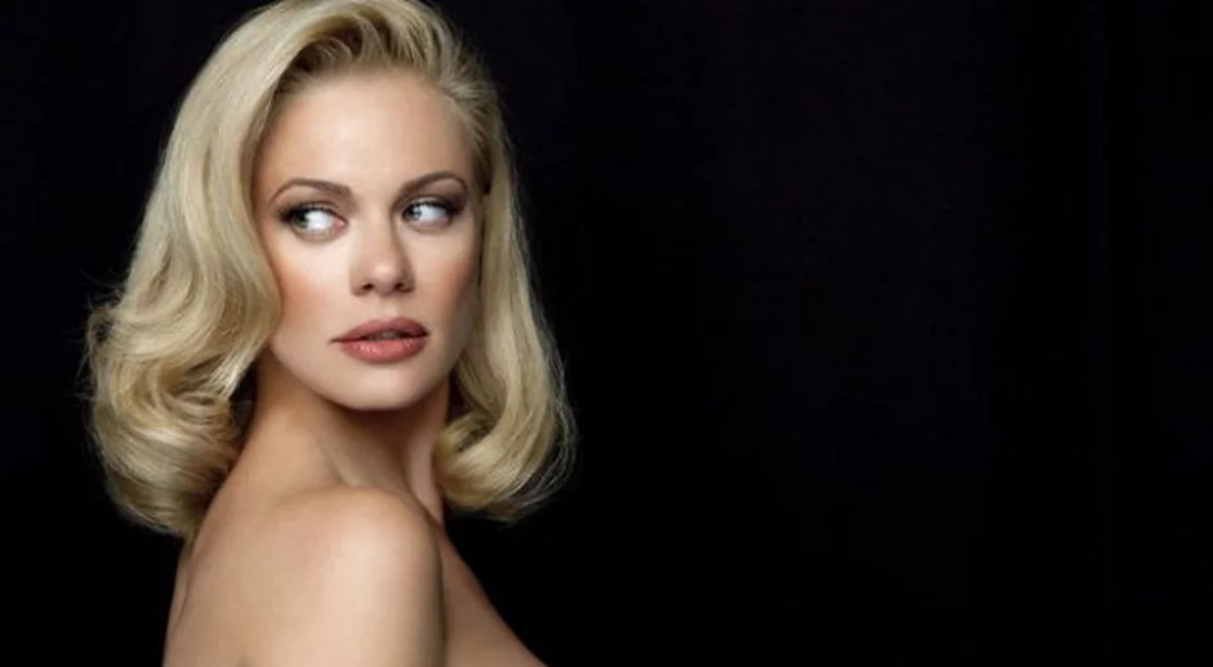 Ζέτα Μακρυπούλια | Το colourblock look της που έφερε την Άνοιξη