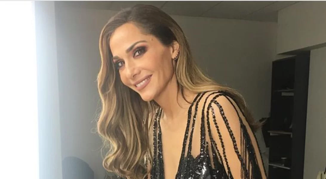 Δέσποινα Βανδή: Δες τη να τρώει σουβλάκι στα backstage του Rising Star