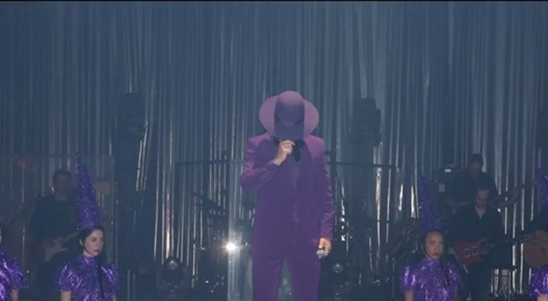 Γιώργος Μαζωνάκης: Φαντασμαγορική έναρξη για το «Σημείο G»