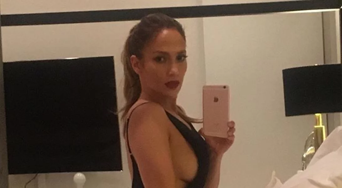 10+3 φορές που οι celebrities το παράκαναν με τα προσωπικά τους δεδομένα στα social media